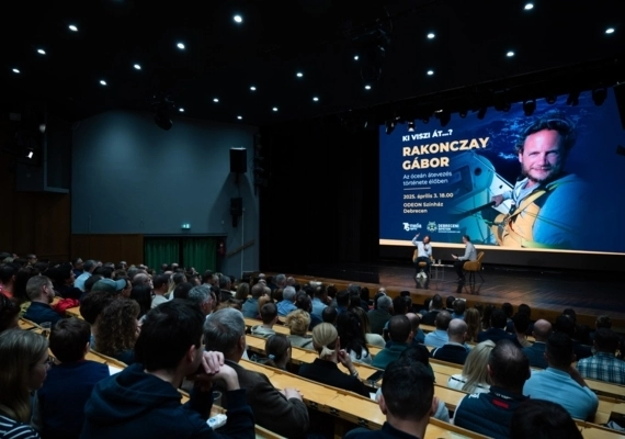 Rakonczay Gábor Debrecenben – Közönségtalálkozó